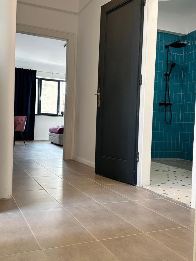 Peaceful Condo For Romantic Getaways Near Black Church - 3Min Walk براشوف المظهر الخارجي الصورة