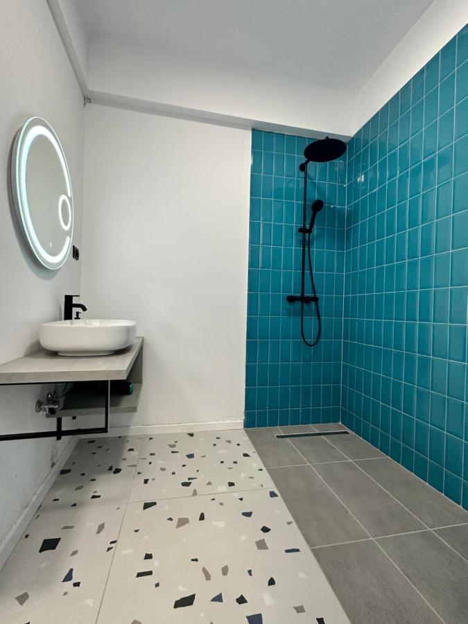 Peaceful Condo For Romantic Getaways Near Black Church - 3Min Walk براشوف المظهر الخارجي الصورة